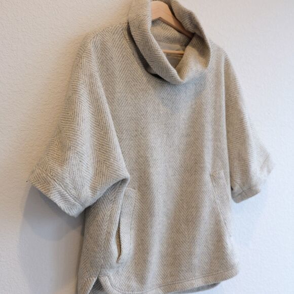 J. Crew Wool Blend Herringbone Cowl Neck Poncho Women Sz XXS OVERSIZED - Picture 6 of 13
